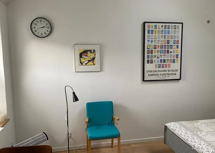 Bed and Breakfast Bb-risskov 3*